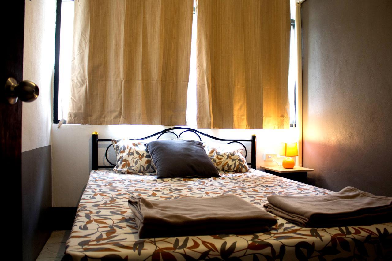 Ama Phuket Hostel Экстерьер фото