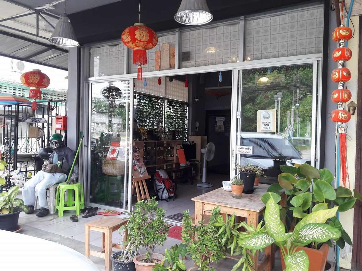 Ama Phuket Hostel Экстерьер фото